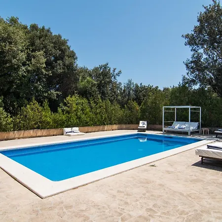Pula Villa *
