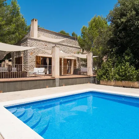 Pula Villa